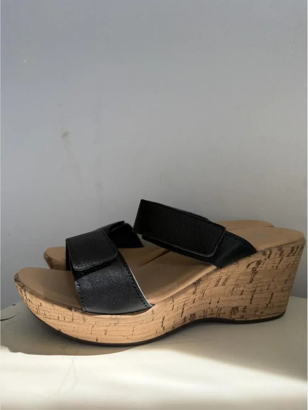Naot Caveran Soft Black Leather Wedge Sandals Size 38 Women's 7.5